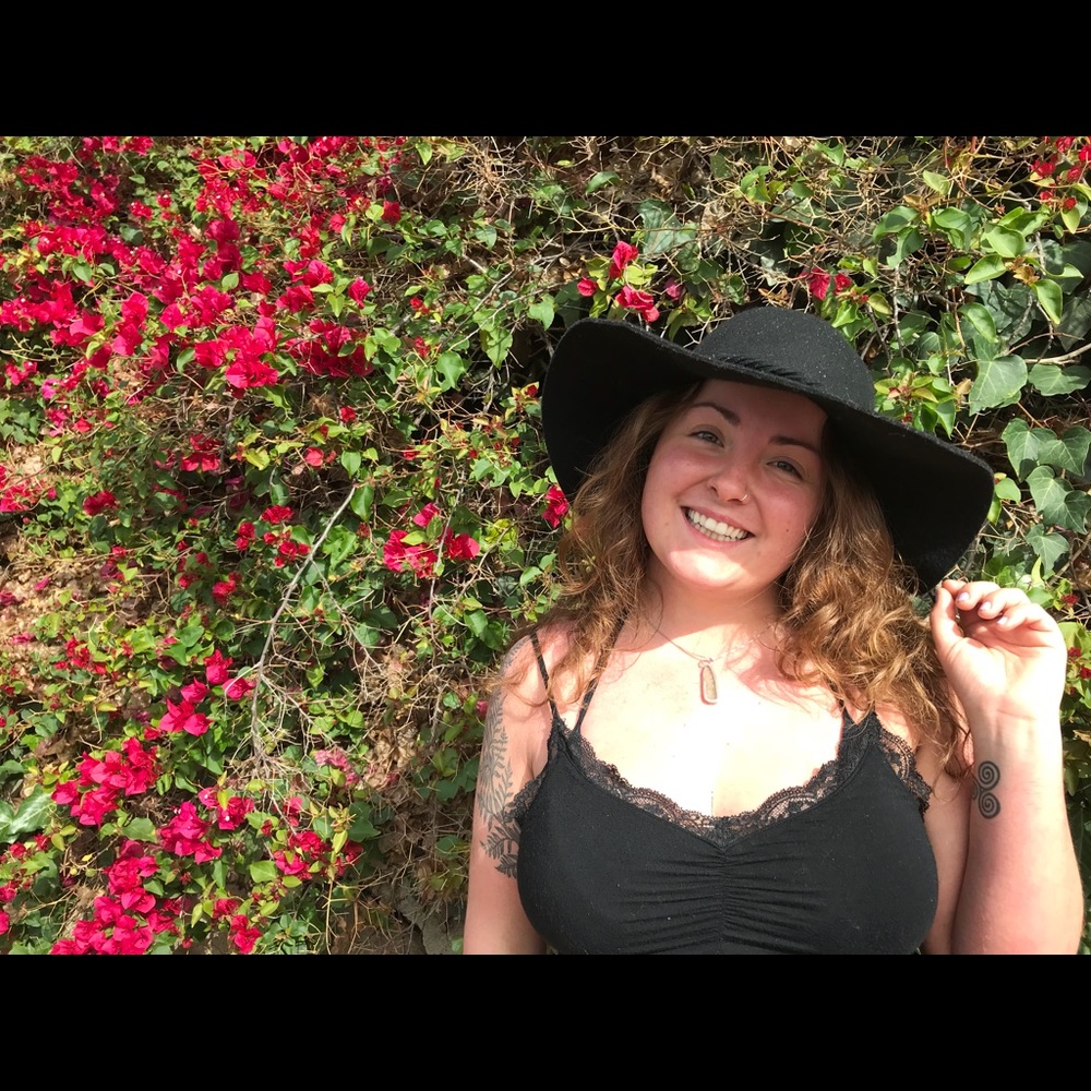 Meet your Posher, Cierra